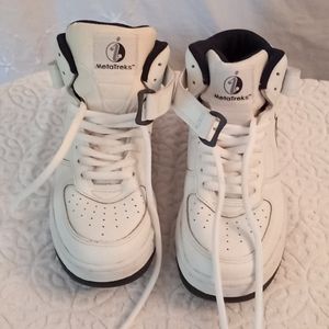 METATREKS WEIGHTED WALKING/EXERCISE SHOE'S size 9